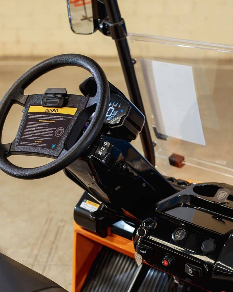 Carrinho de Golfe 02 lugares