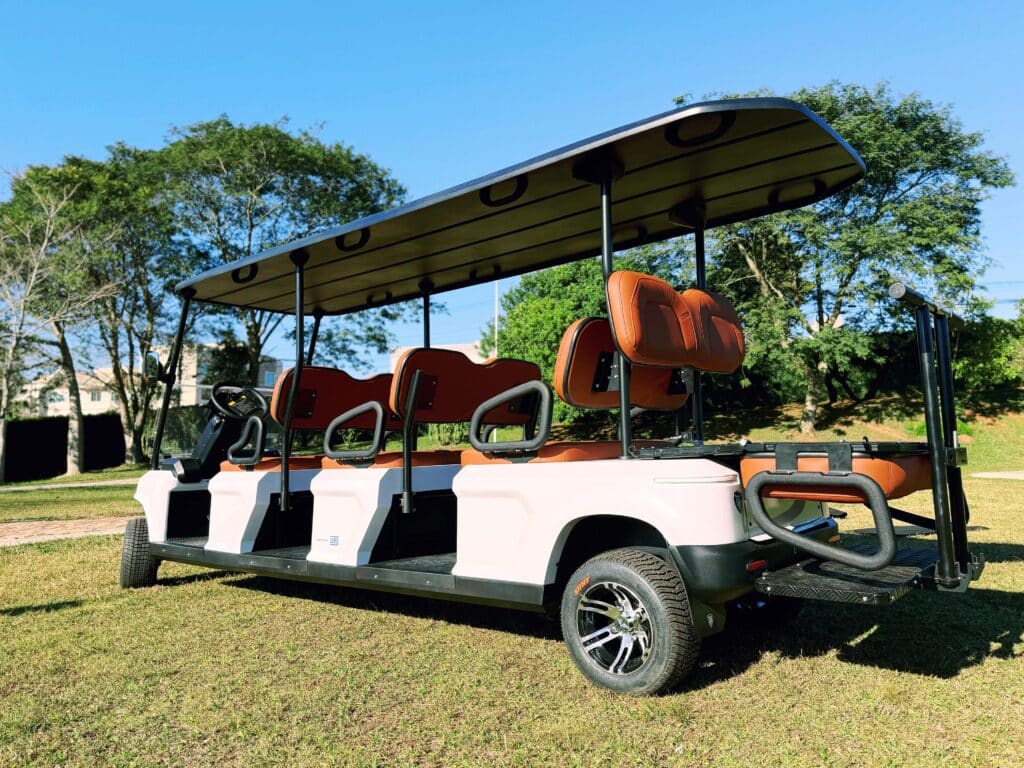 Carrinho de Golfe de 08 lugares