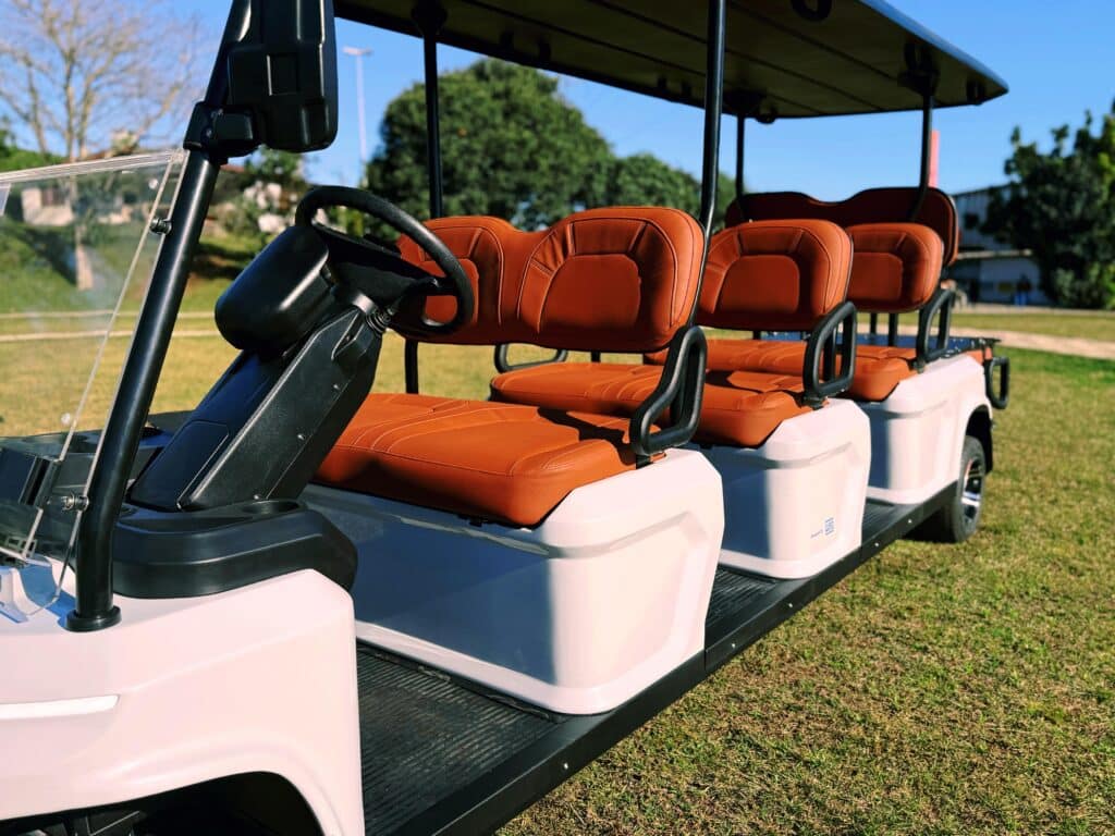 Carrinho de Golfe de 08 lugares