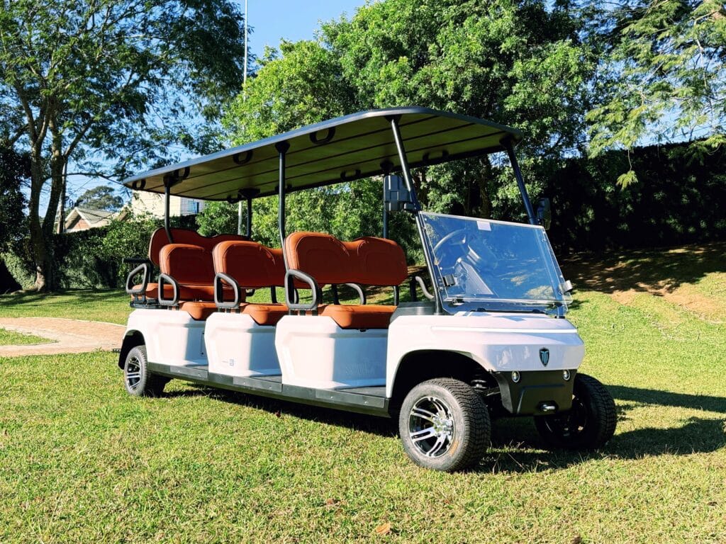 Carrinho de Golfe de 08 lugares